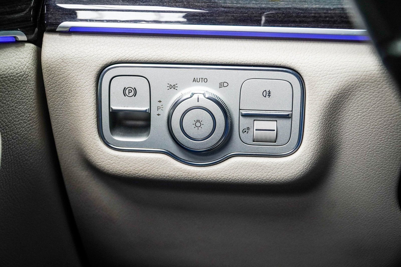 Used 2021 Mercedes-Benz GLE 350 image 28