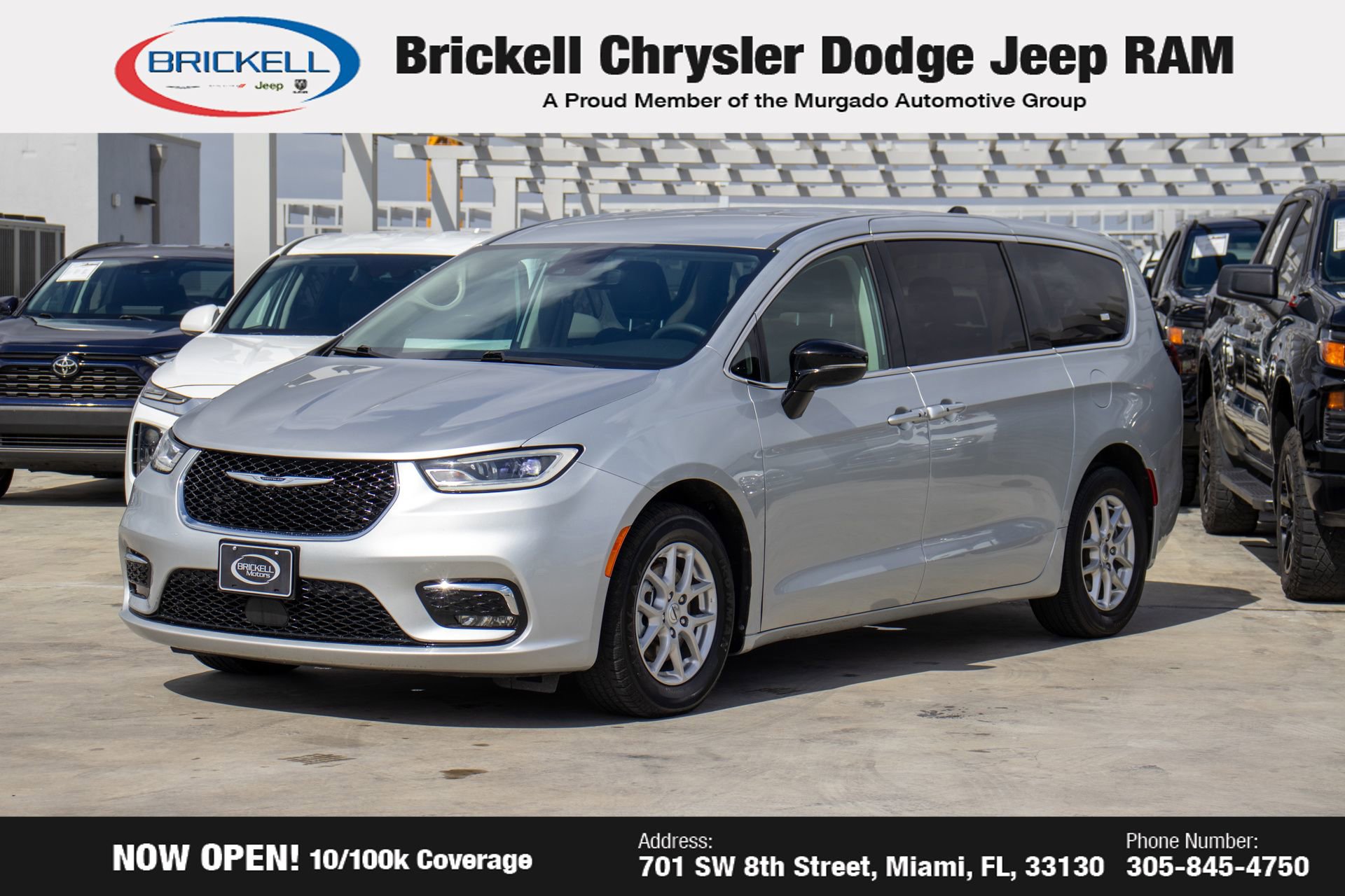 Used 2024 Chrysler Pacifica Touring-L