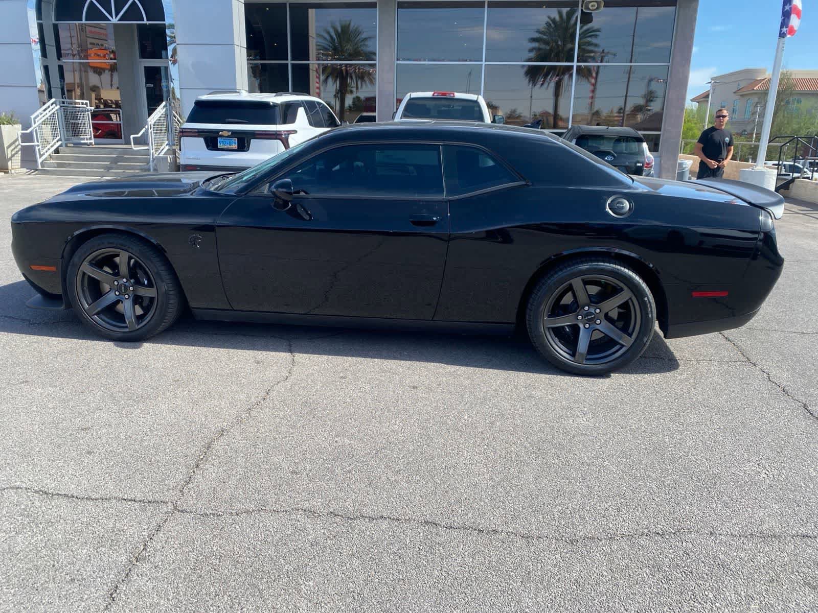 Used 2023 Dodge Challenger SRT Hellcat RWD image 9