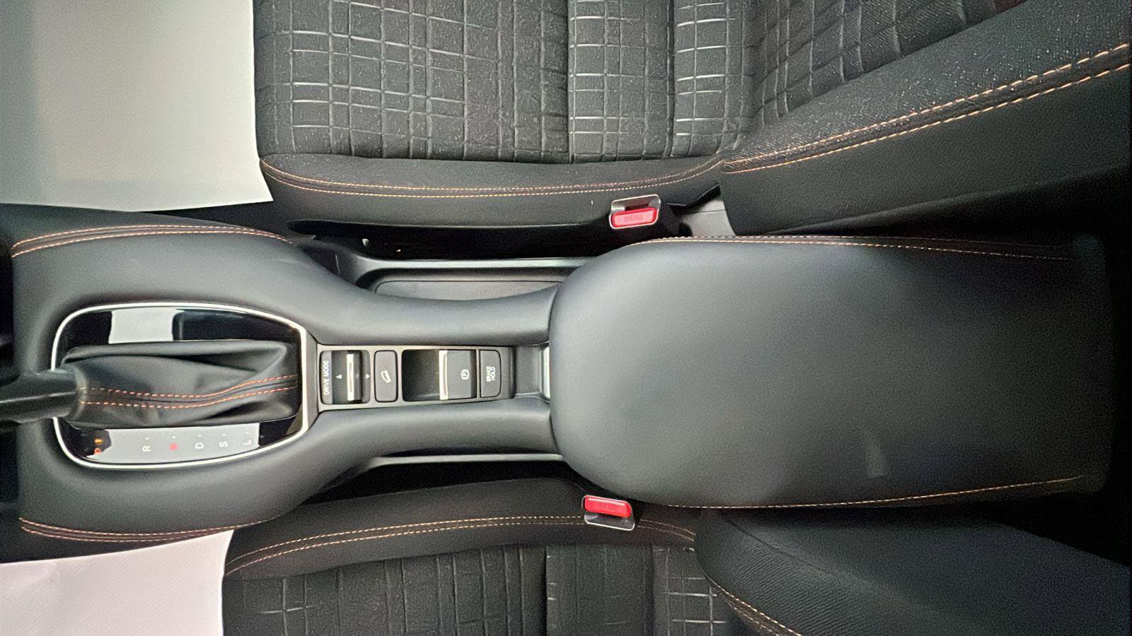 Used 2024 Honda HR-V Sport image 23