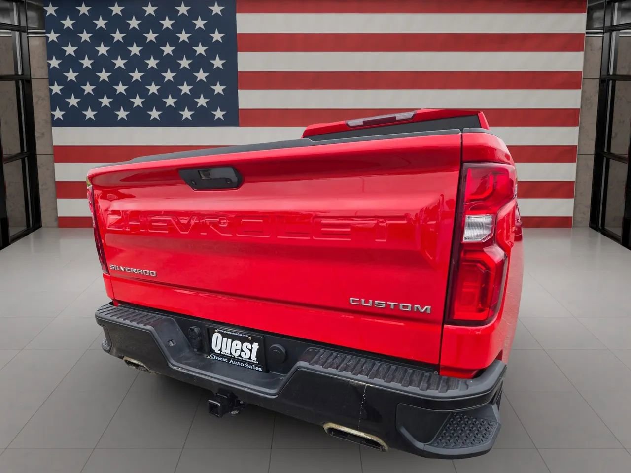 Used 2019 Chevrolet Silverado 1500 Custom Trail Boss w/ Custom Convenience Package image 8