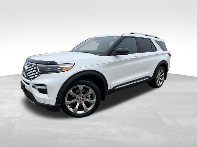 Used 2020 Ford Explorer Platinum w/ Premium Technology Package image 3