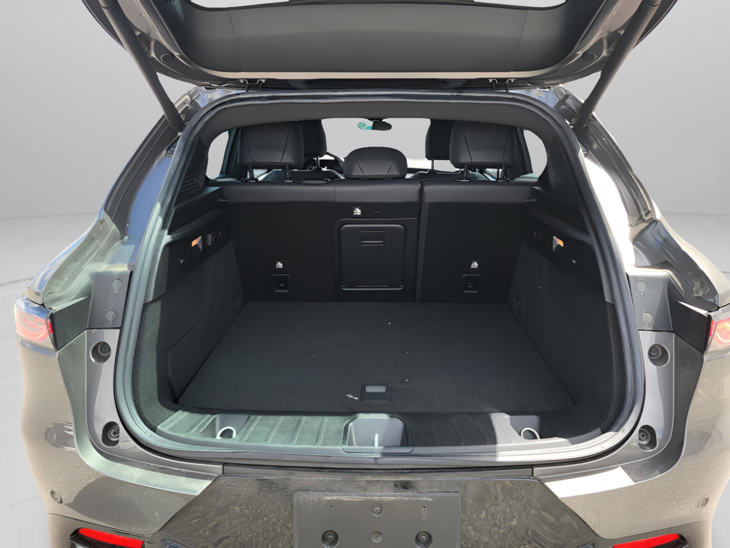 Used 2024 Alfa Romeo Tonale Ti AWD/4WD image 8