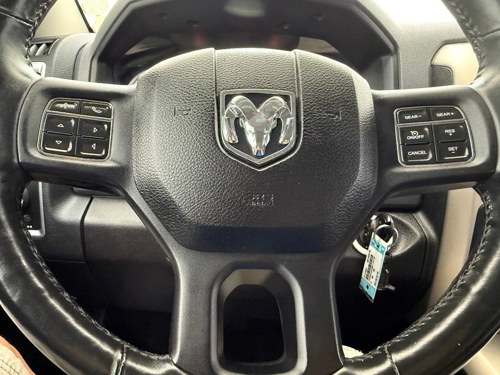 Used 2014 RAM 1500 Outdoorsman AWD/4WD image 40