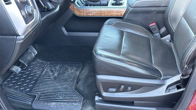 Used 2014 GMC Sierra 1500 SLT w/ Suspension Package, Off-Road image 25