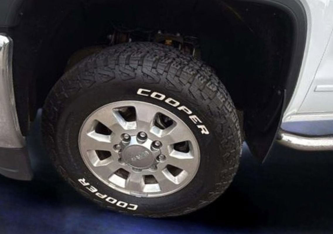 Used 2015 GMC Sierra 2500 SLE w/ SLE Preferred Package image 21