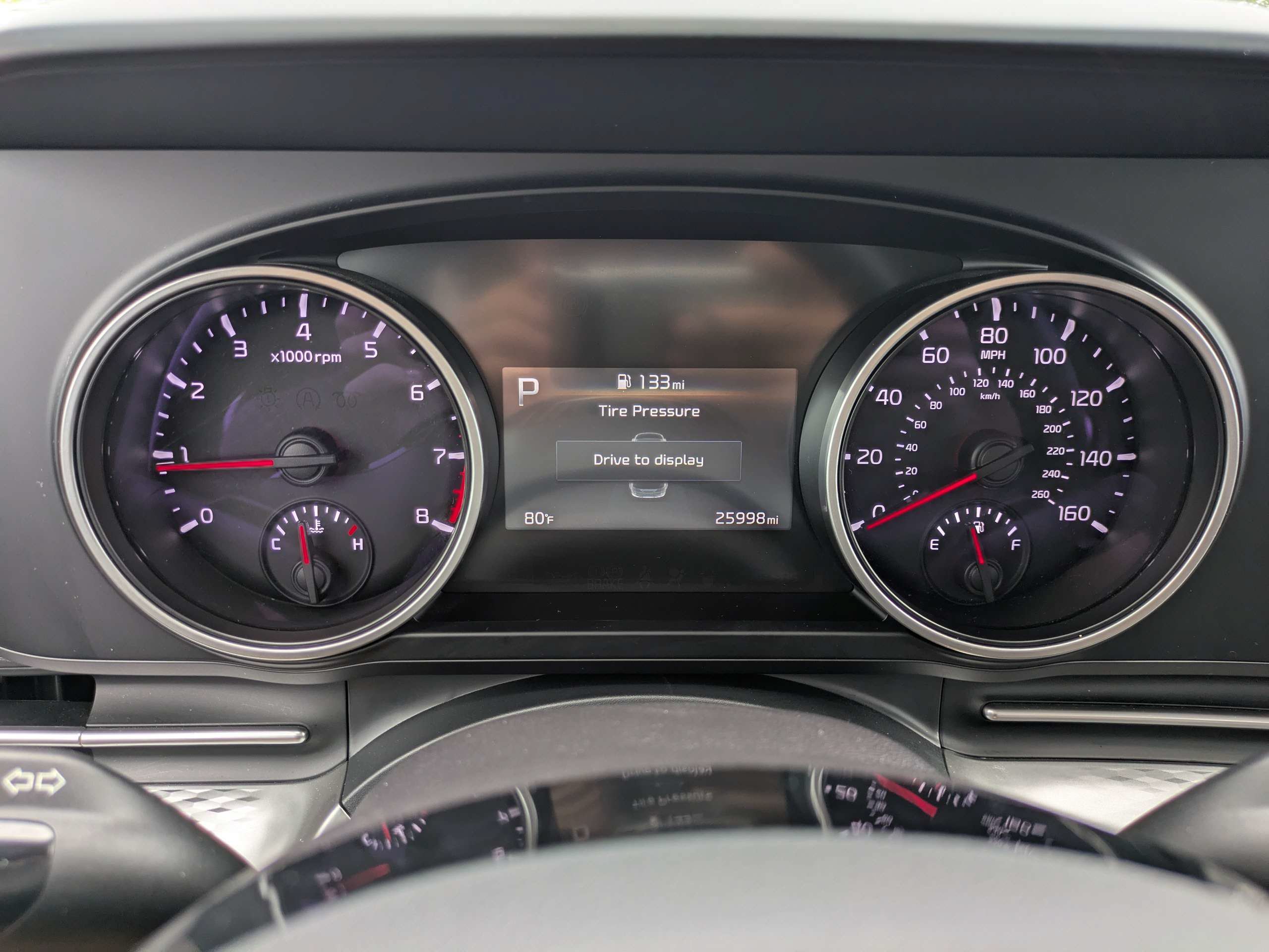 Certified 2024 Kia Carnival LX FWD image 26