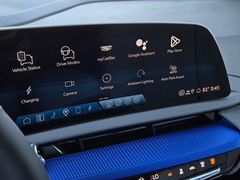 New 2026 Cadillac Optiq Sport 2 w/ LPO, Floor Liner Package image 18