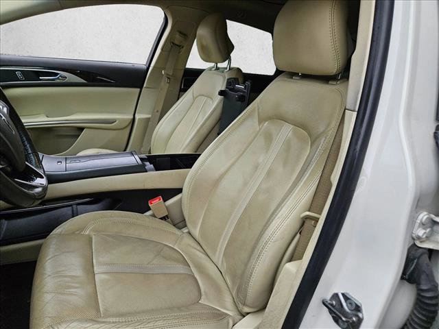 Used 2013 Lincoln MKZ Hybrid image 18