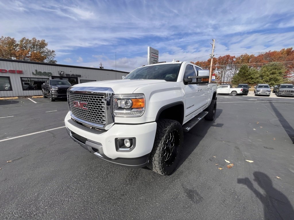 Used 2015 GMC Sierra 2500 Denali w/ Duramax Plus Package