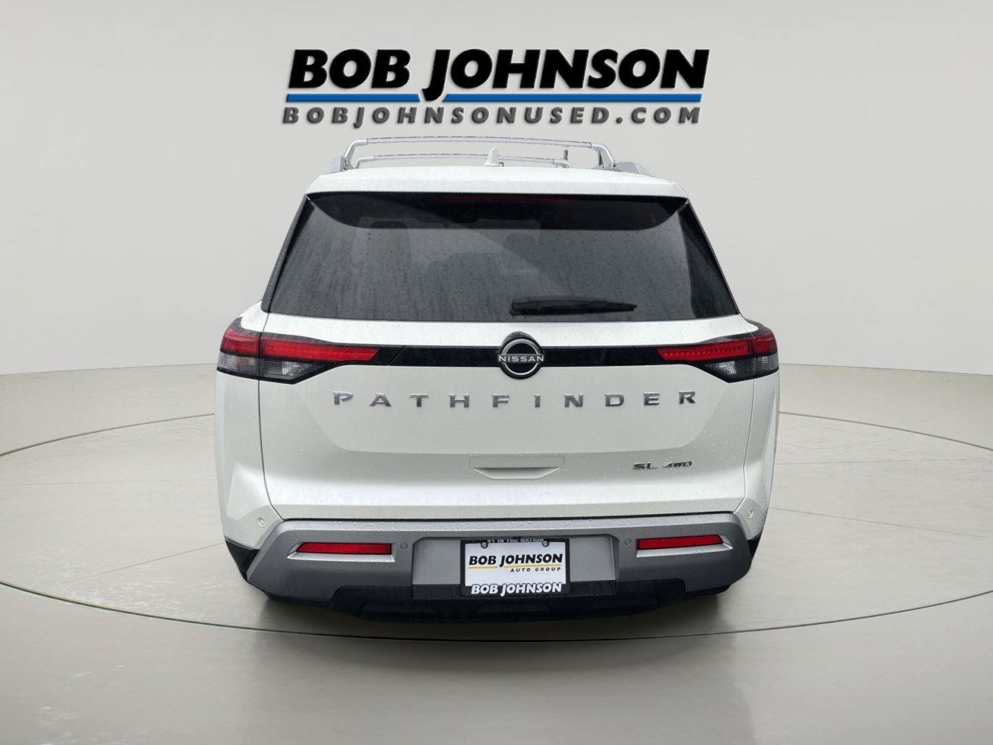 Used 2023 Nissan Pathfinder SL AWD/4WD image 4