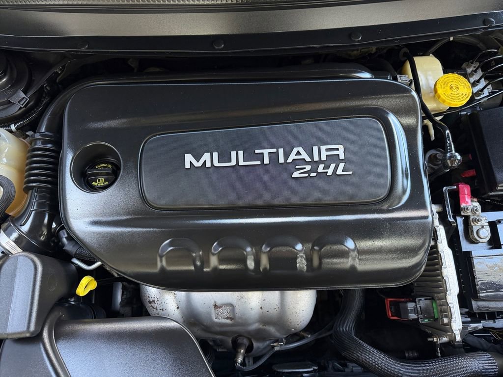 Used 2017 Jeep Cherokee Latitude image 20