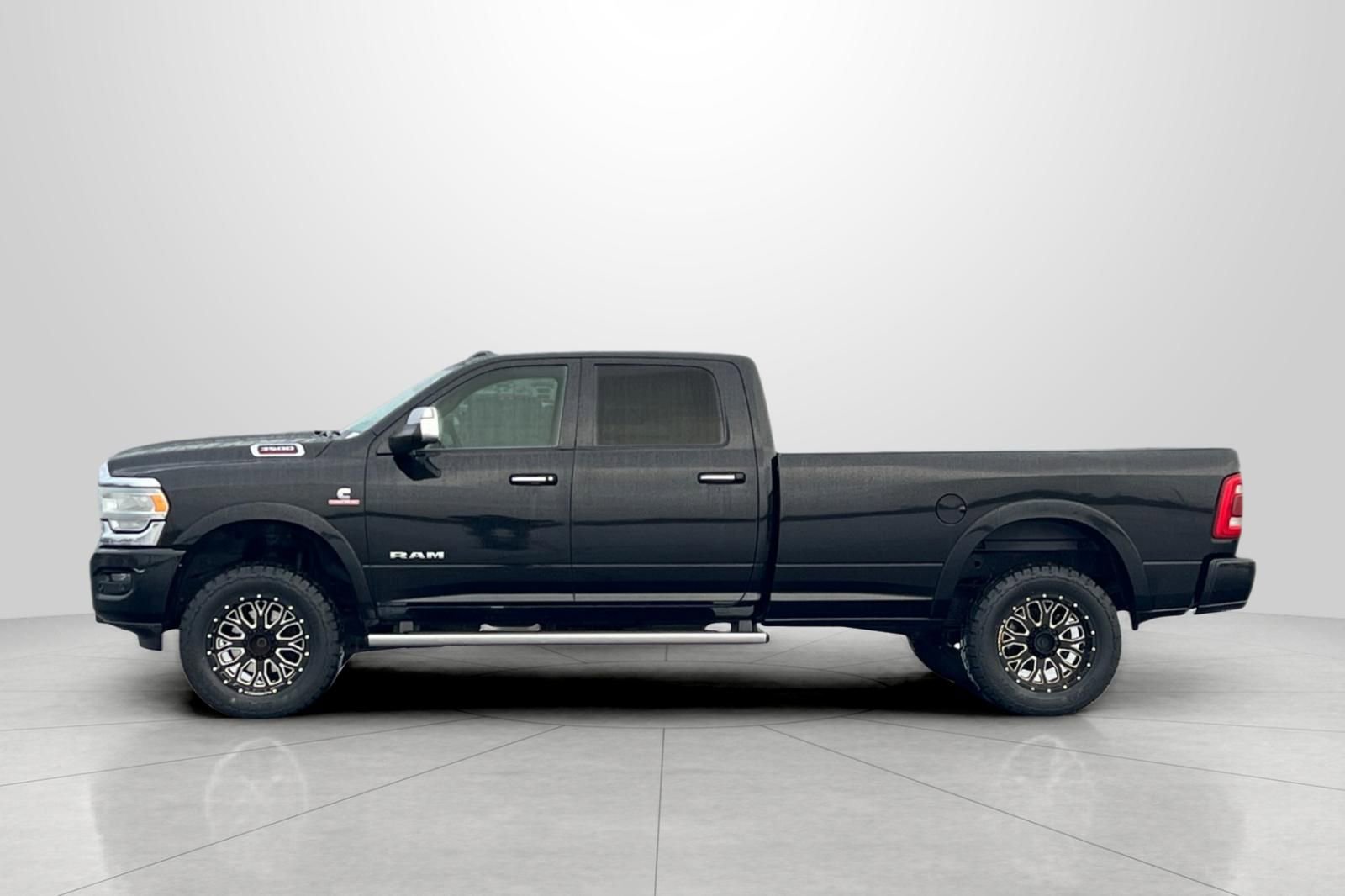 Used 2020 RAM 3500 Laramie image 7
