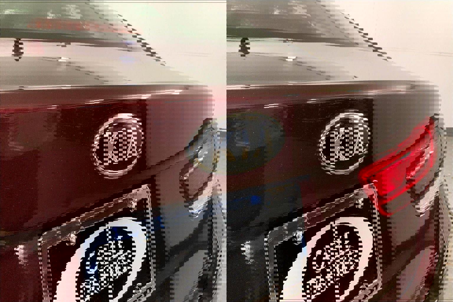 Used 2017 Kia Optima LX image 29