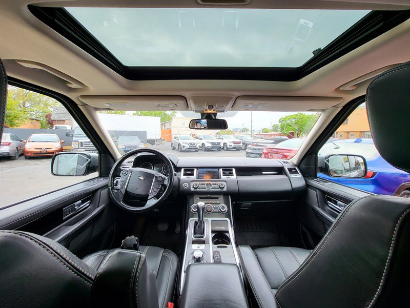 Used 2011 Land Rover Range Rover Sport HSE LUX AWD/4WD image 12