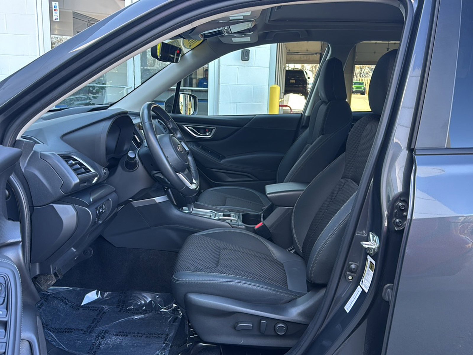 Certified 2023 Subaru Forester Premium AWD/4WD image 12