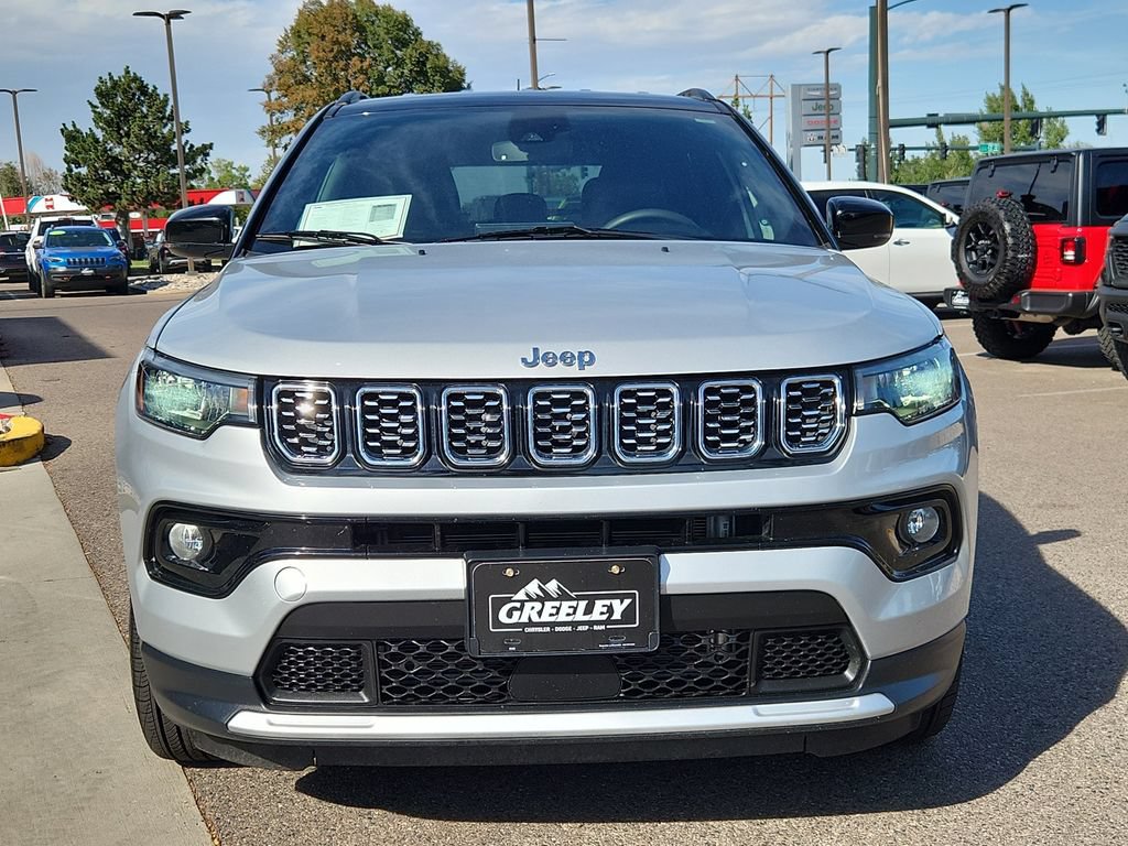 Certified 2025 Jeep Compass Limited AWD/4WD image 5