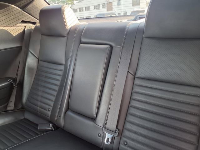 Used 2012 Dodge Challenger R/T RWD image 20