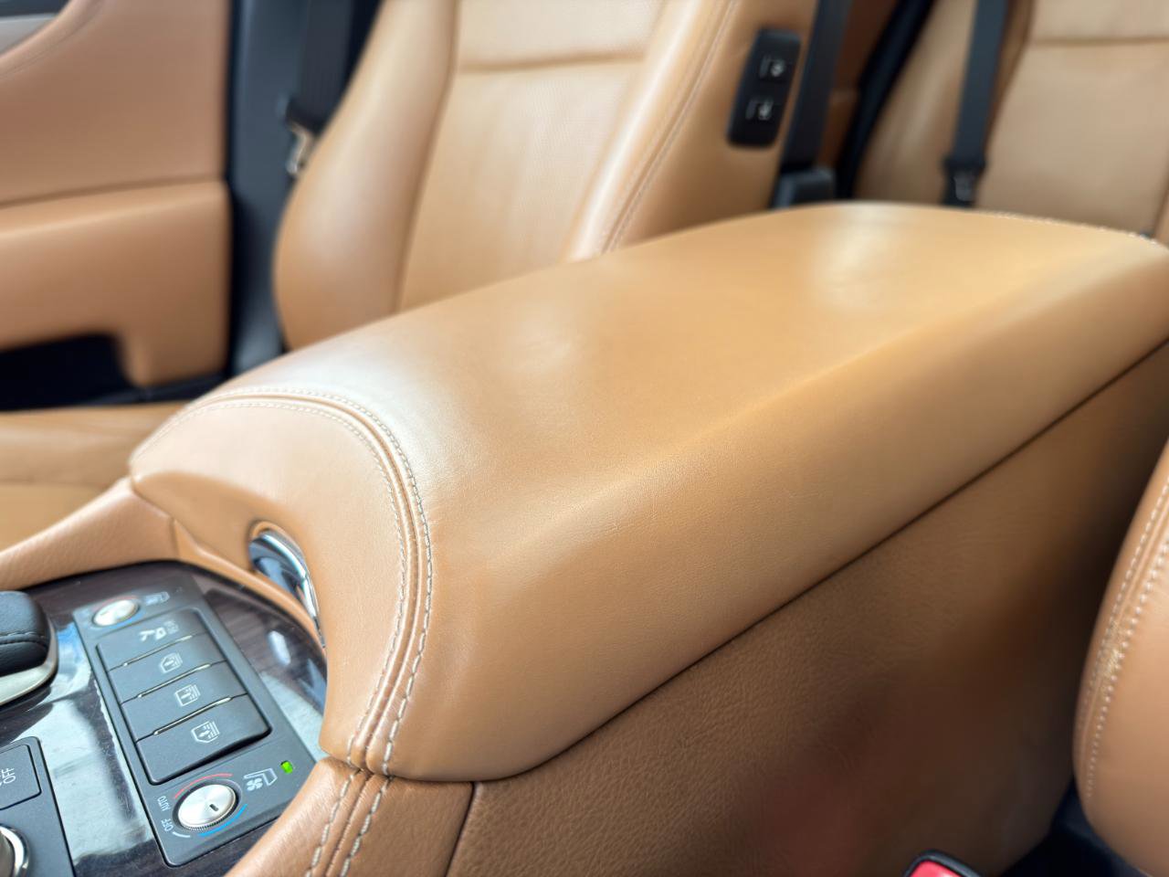 Used 2013 Lexus LS 460 L w/ Ultra Luxury Pkg image 51