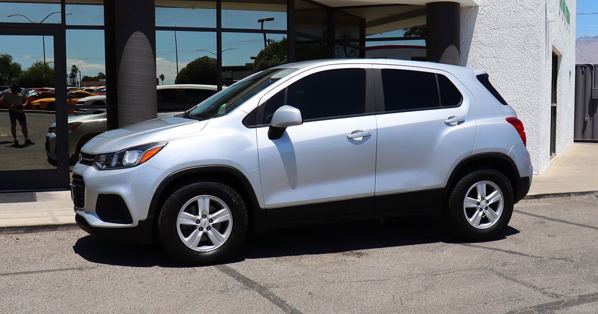 Used 2020 Chevrolet Trax LS w/ Tint and Cruise Package FWD image 7