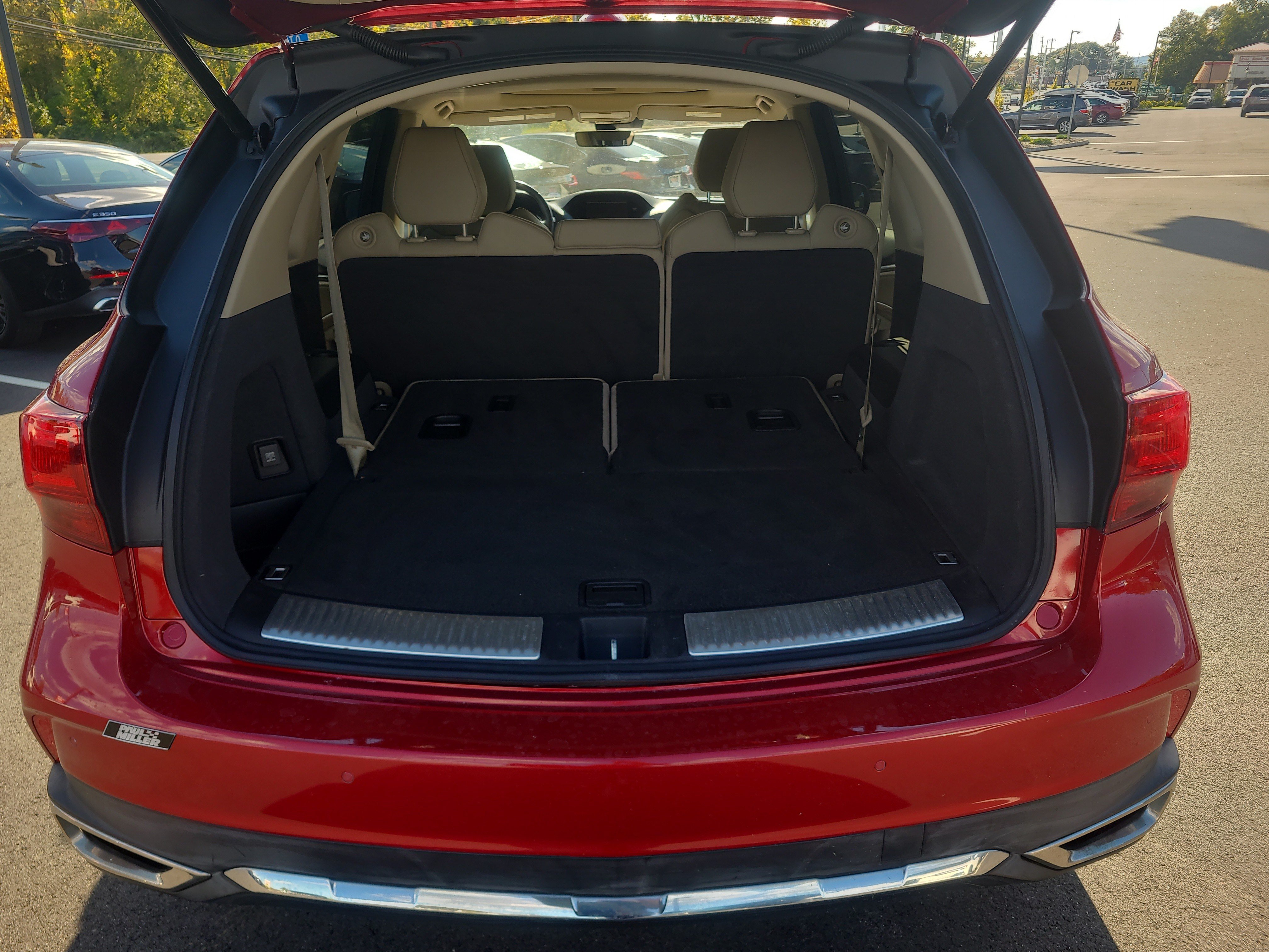 Used 2019 Acura MDX w/ Technology Package AWD/4WD image 30