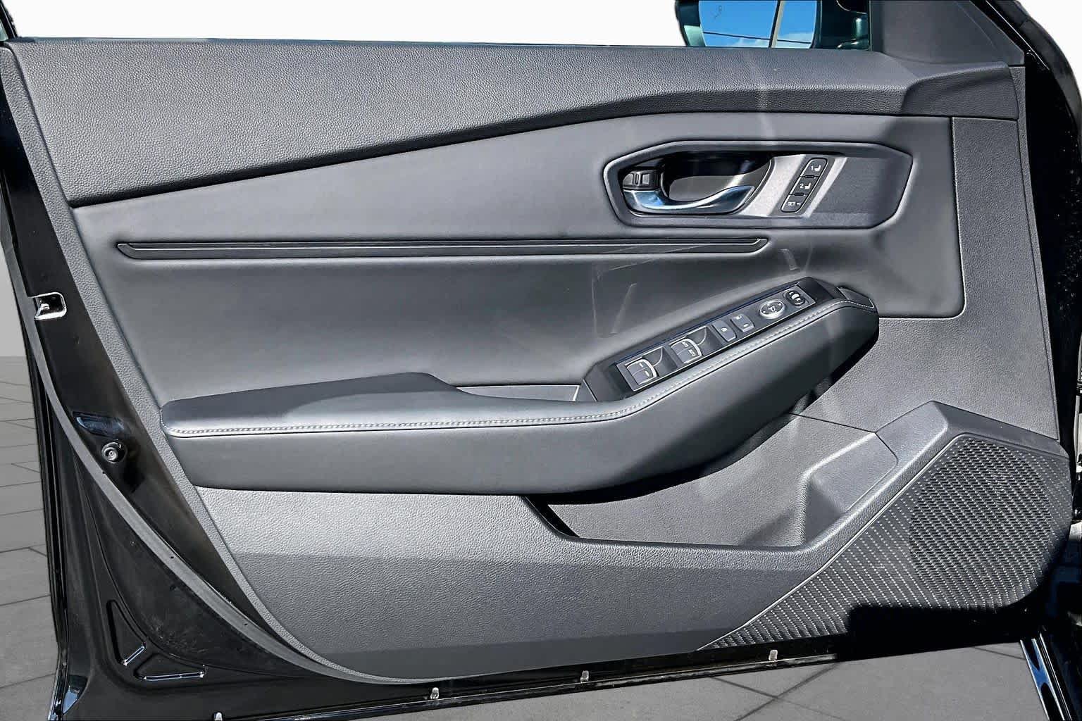 Used 2023 Honda Accord Touring image 23