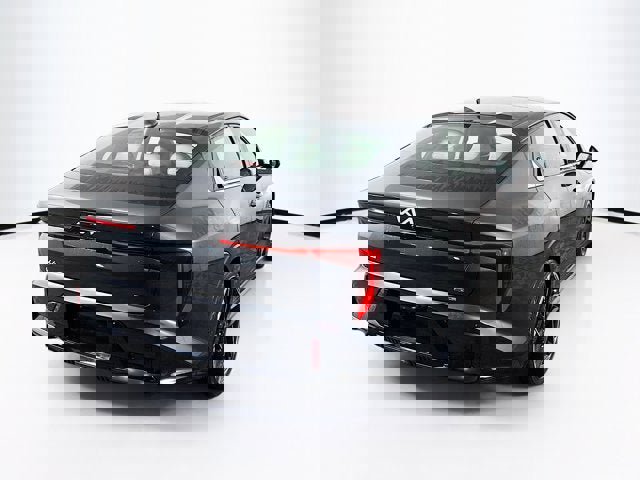 New 2025 Kia K4 GT-Line w/ GT-Line Premium Package image 5