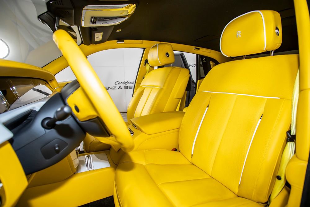 Used 2018 Rolls-Royce Phantom Sedan image 21