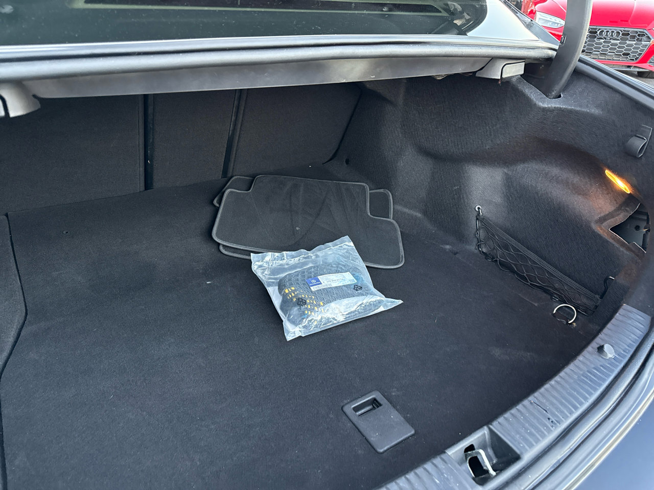 Used 2018 Mercedes-Benz C 300 Sedan image 17