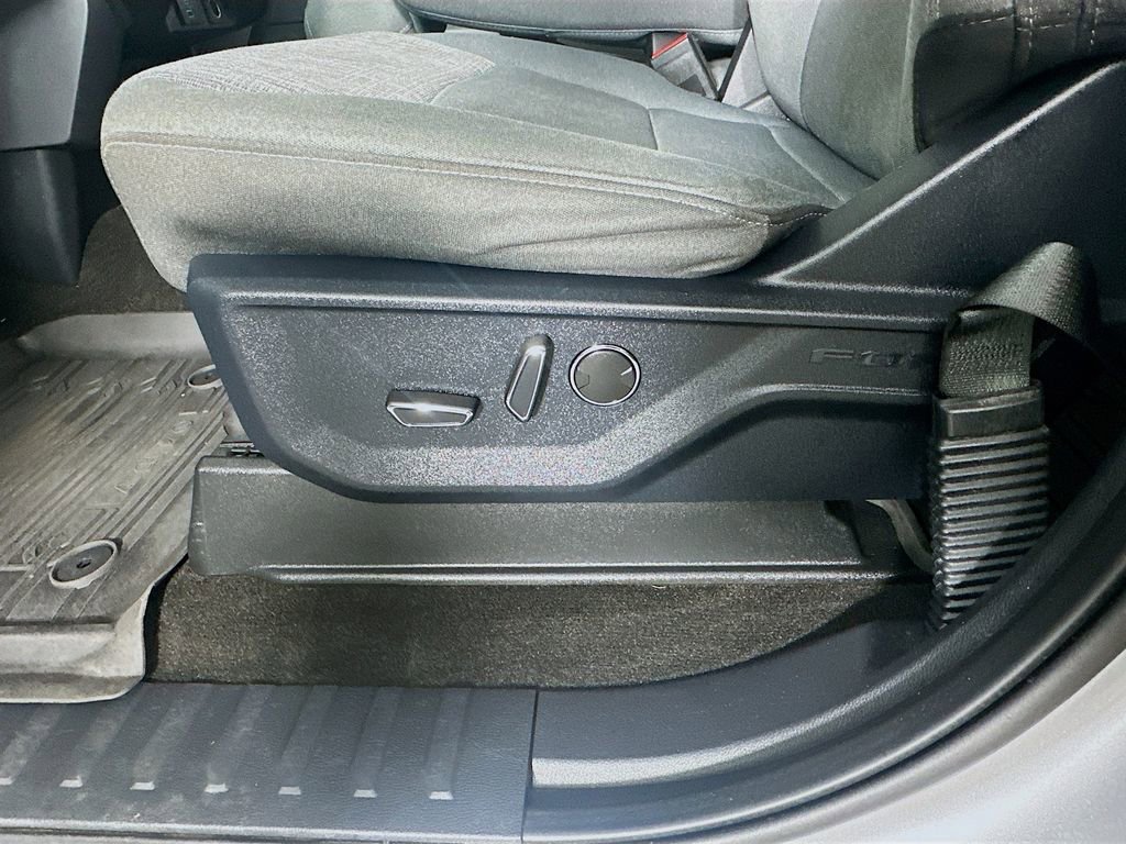 Used 2021 Ford F150 XLT w/ Equipment Group 302A High image 23