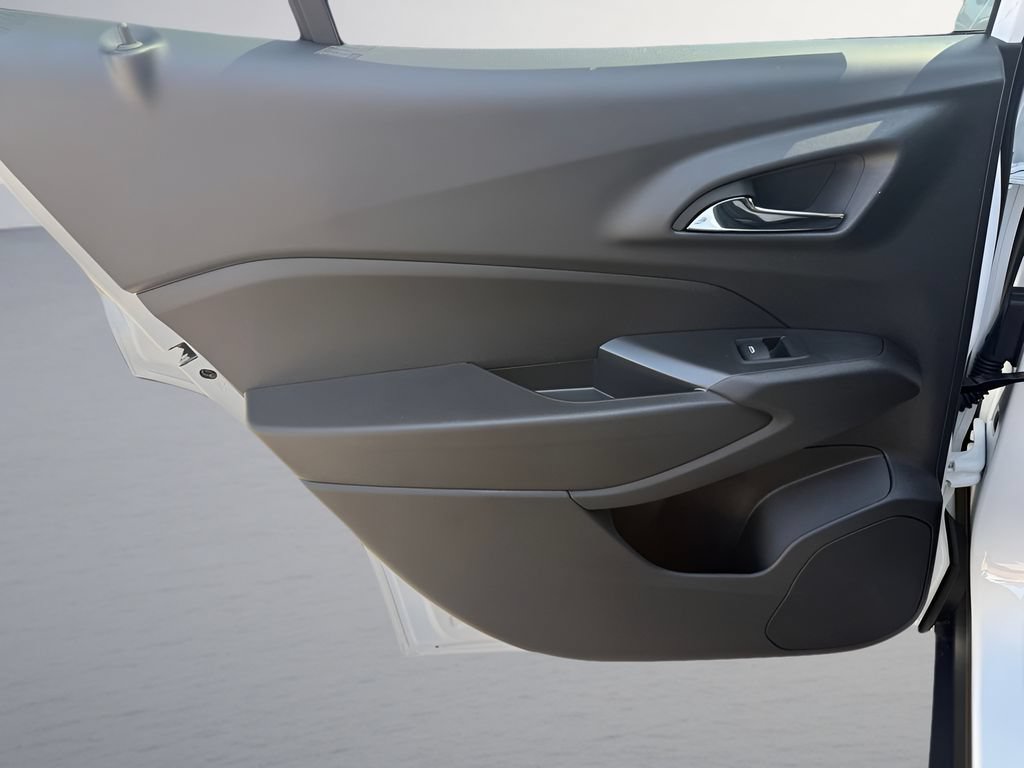 New 2026 Chevrolet Trax LS FWD image 23