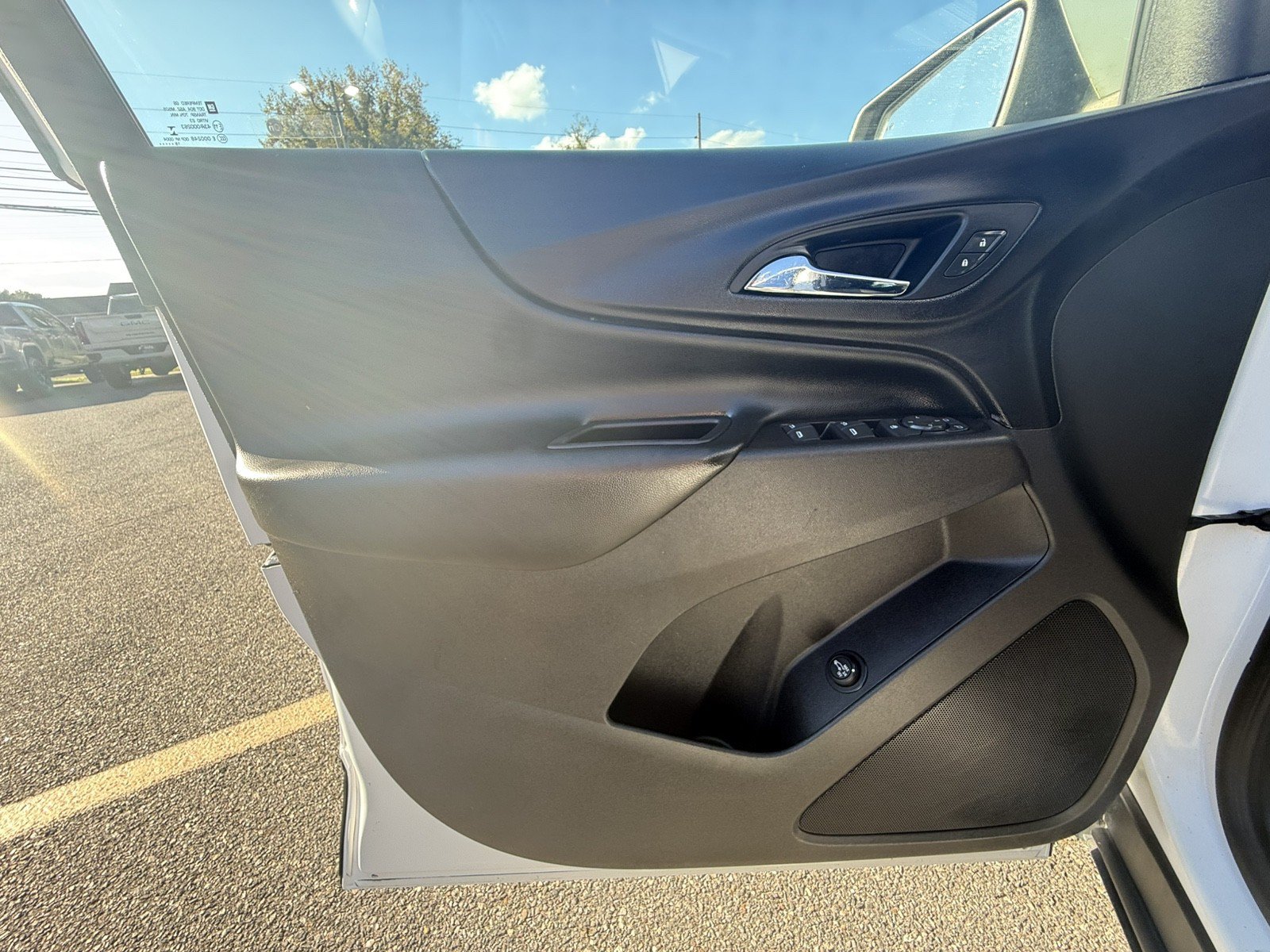 Used 2020 Chevrolet Equinox LT AWD/4WD image 21