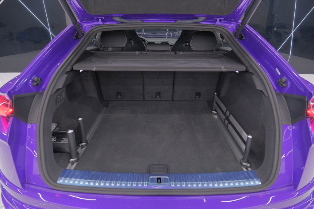 Used 2022 Lamborghini Urus image 22