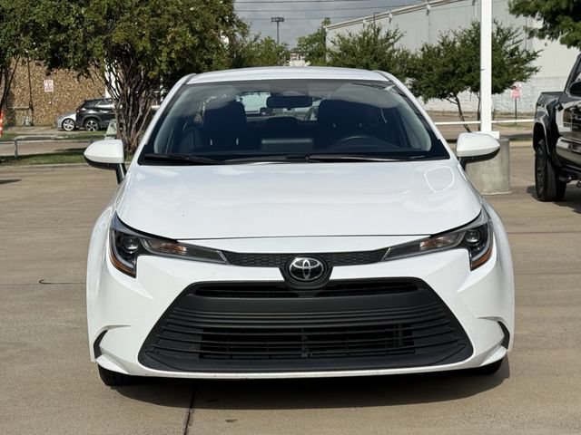 Used 2025 Toyota Corolla LE FWD image 8