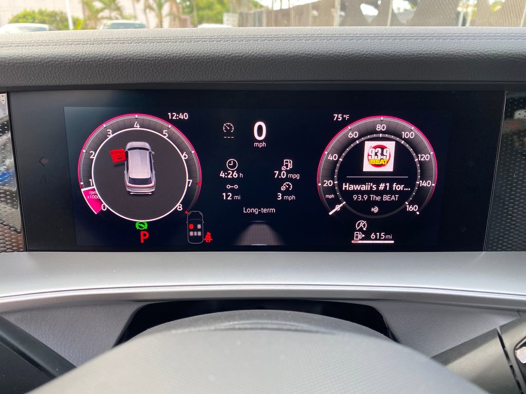 New 2026 Volkswagen Tiguan SE R-Line FWD image 15