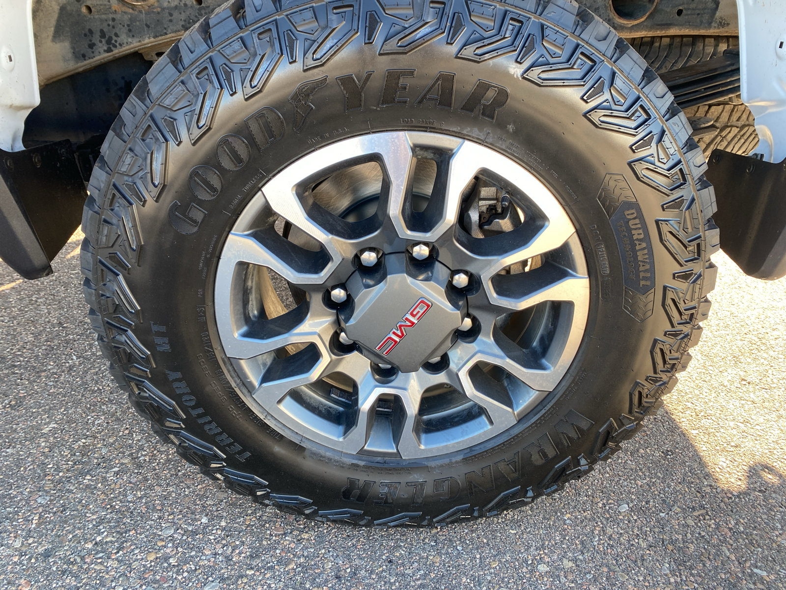 Used 2024 GMC Sierra 2500 SLE w/ SLE Convenience Package AWD/4WD image 17