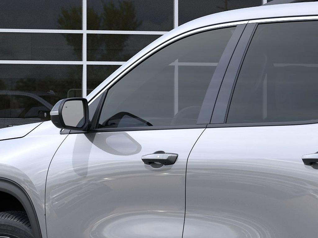 New 2026 Chevrolet Traverse LT w/ Sun and Wheel Package AWD/4WD image 12
