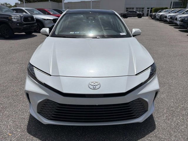 Certified 2025 Toyota Camry XLE FWD image 6