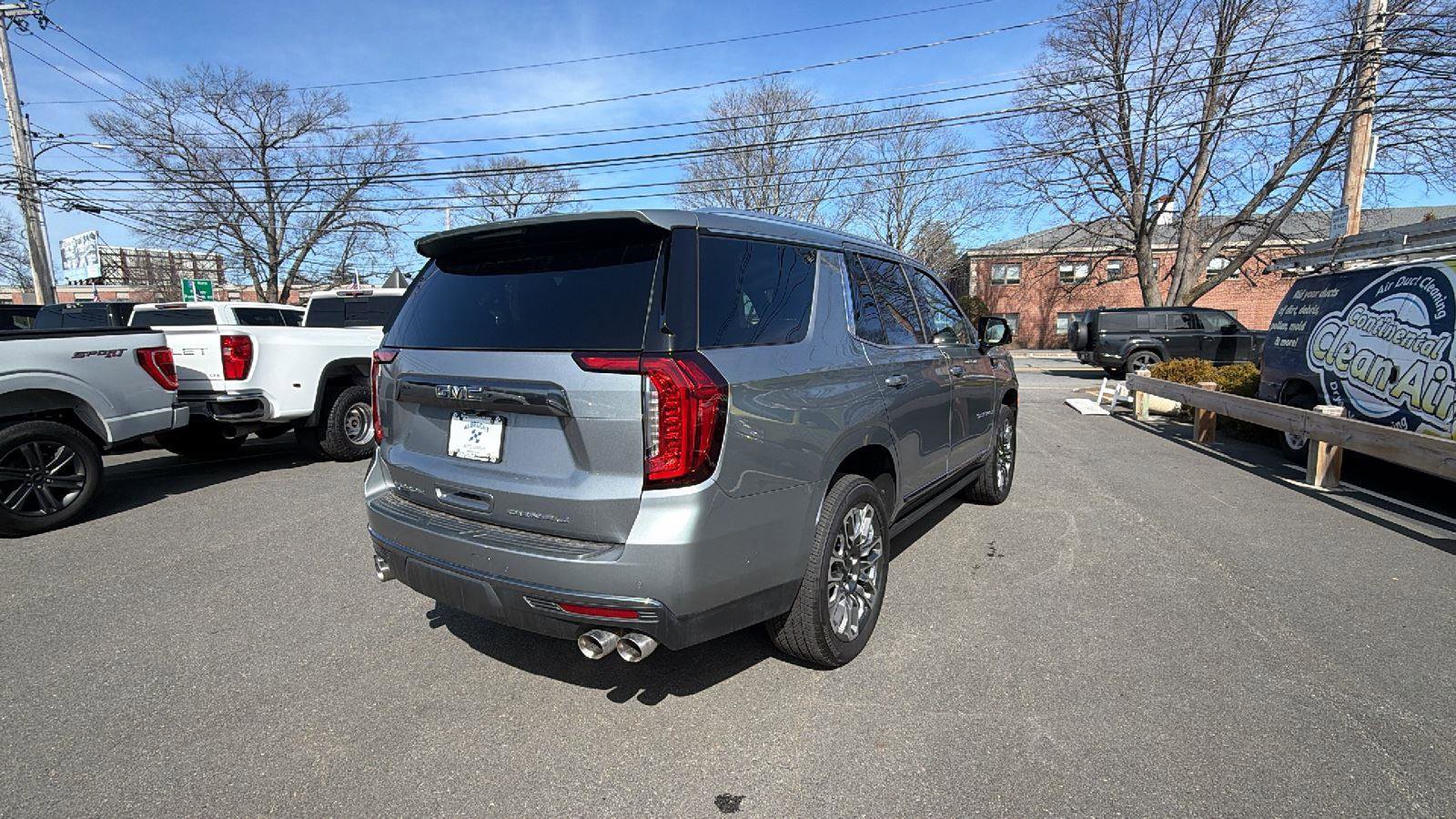 Used 2023 GMC Yukon Denali Ultimate image 7