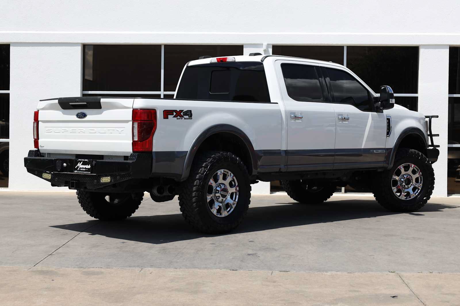 Used 2022 Ford F250 Lariat w/ Lariat Ultimate Package AWD/4WD image 9
