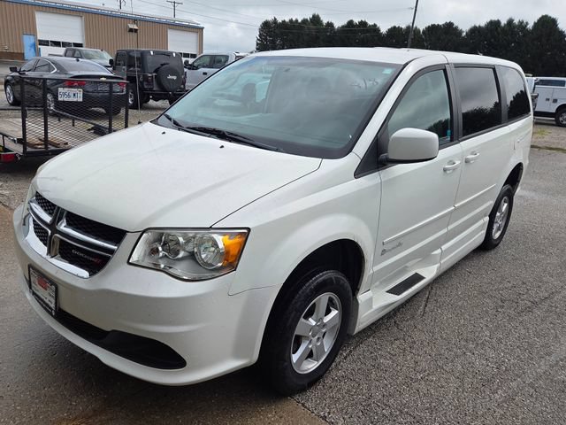 Used 2012 Dodge Grand Caravan SXT FWD image 7