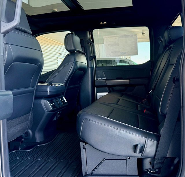 New 2025 Ford F150 Lariat w/ Equipment Group 502A High image 7