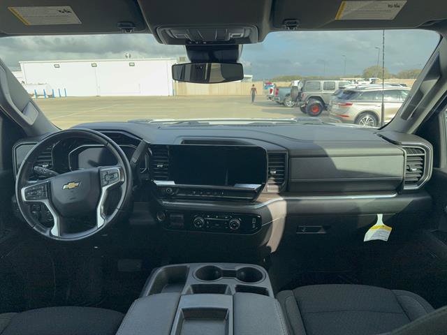 Used 2024 Chevrolet Silverado 2500 LT image 10