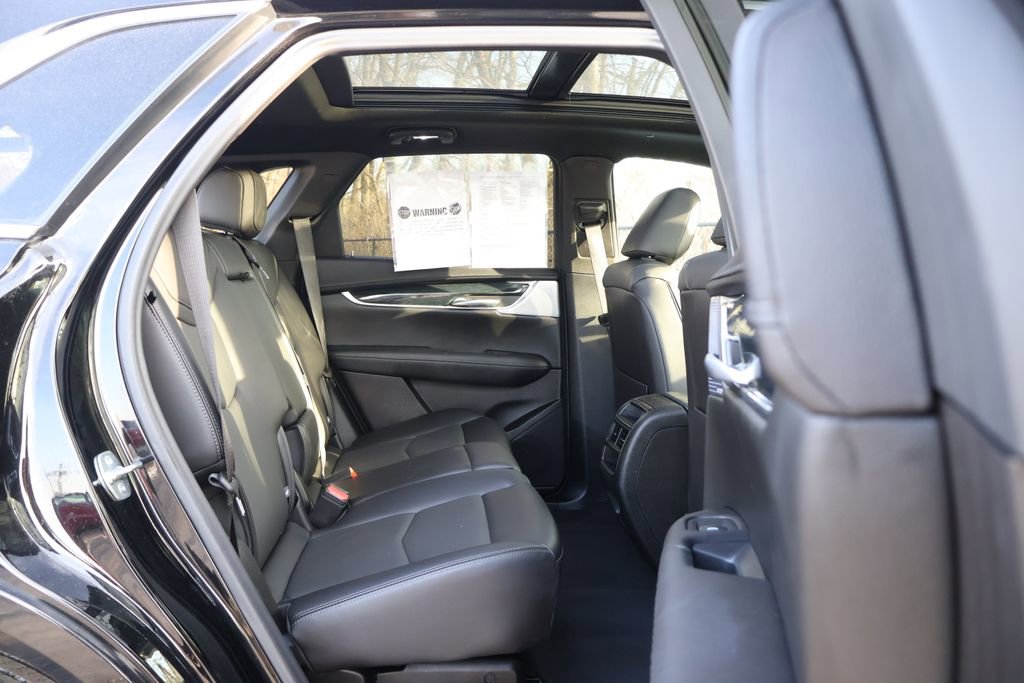 Used 2025 Cadillac XT5 Premium Luxury image 49