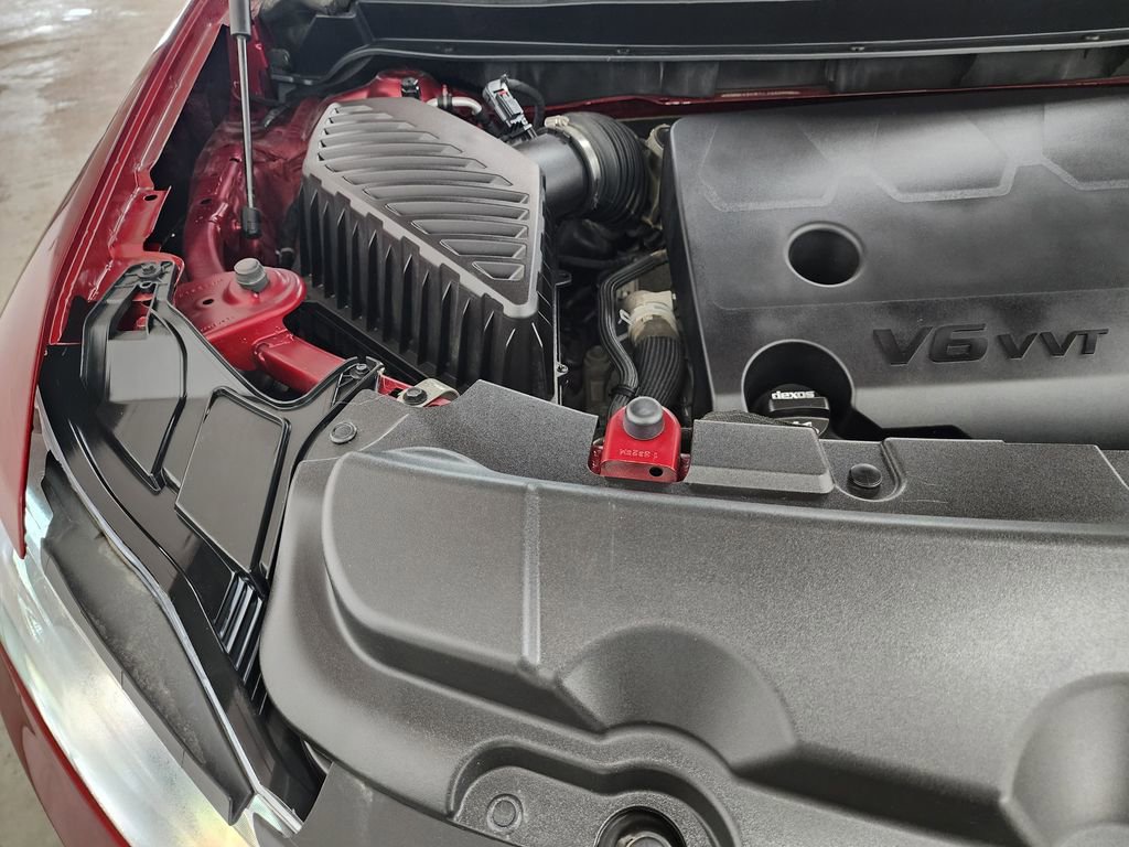 Used 2019 Chevrolet Traverse RS w/ LPO, Floor Liner Package image 41