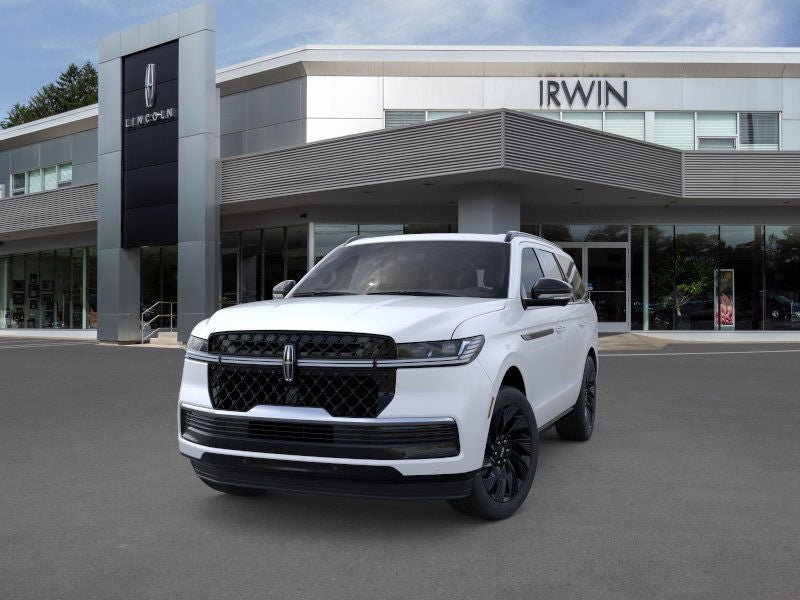 New 2026 Lincoln Navigator Reserve w/ Jet Appearance Package AWD/4WD image 2