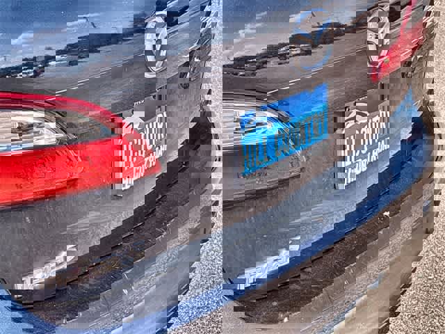 Used 2015 MAZDA MAZDA5 Sport image 13