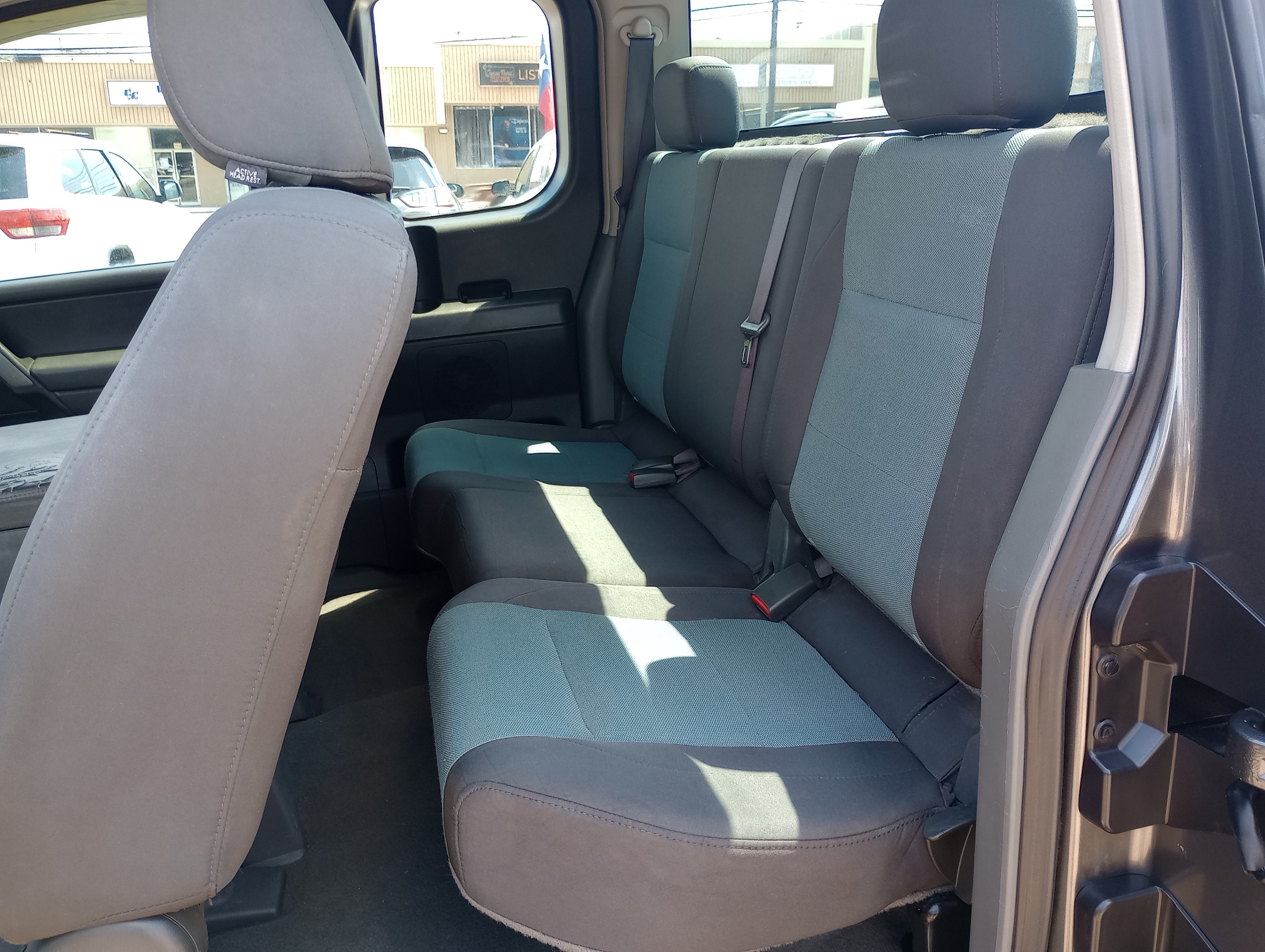 Used 2006 Nissan Titan XE RWD image 12