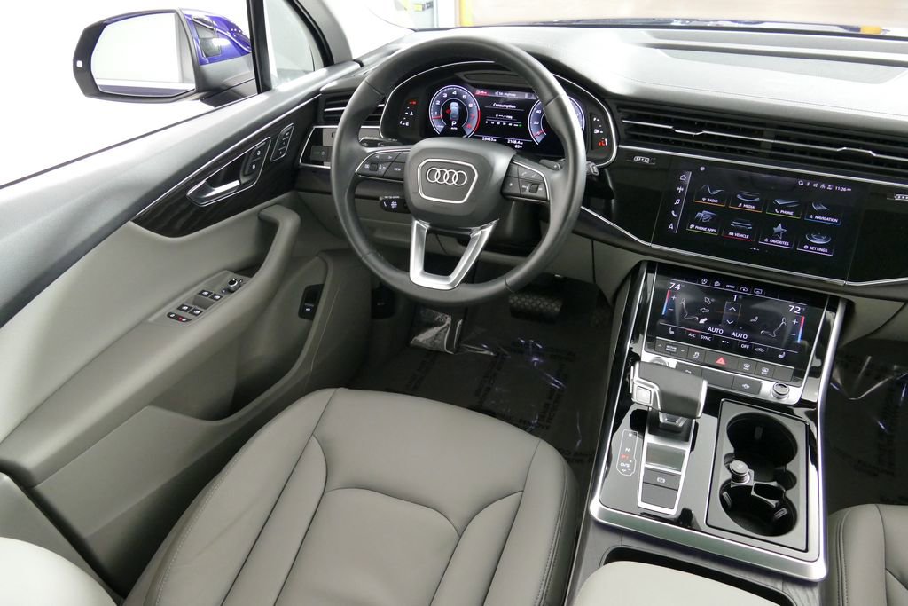 Used 2023 Audi Q7 3.0T Premium image 10