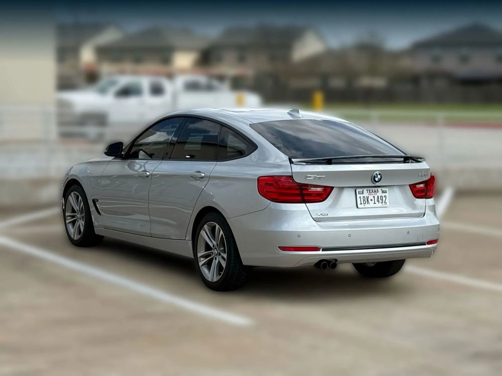 Used 2015 BMW 328i Gran Turismo xDrive image 5